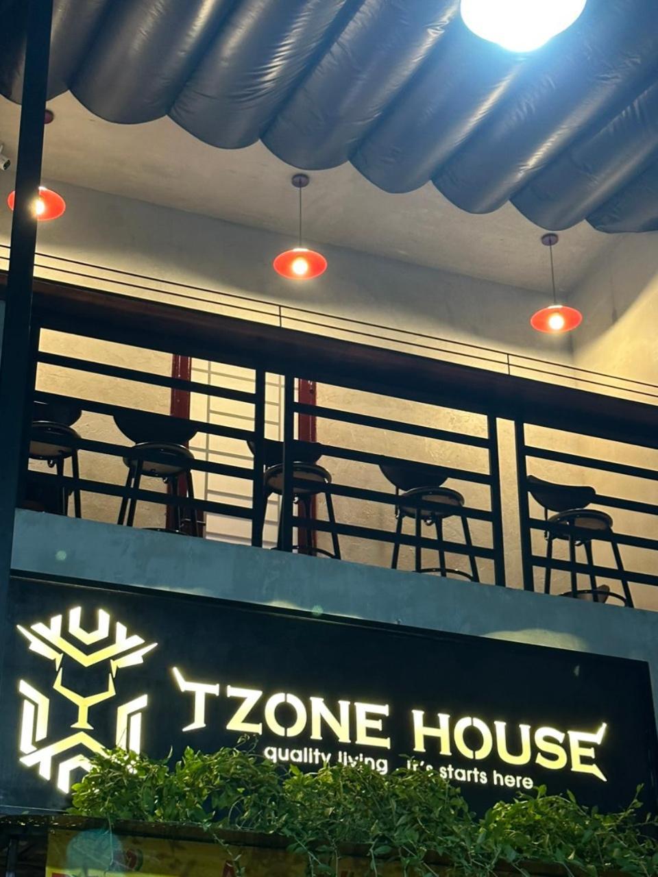 T Zone Hostel - Quiet Place, Near China Town,Ho Thi Ky Street Food,Cafe,Beer Ho Şi Min Dış mekan fotoğraf